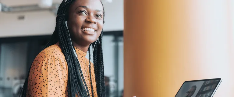 Visioconférence par Internet par Satellite